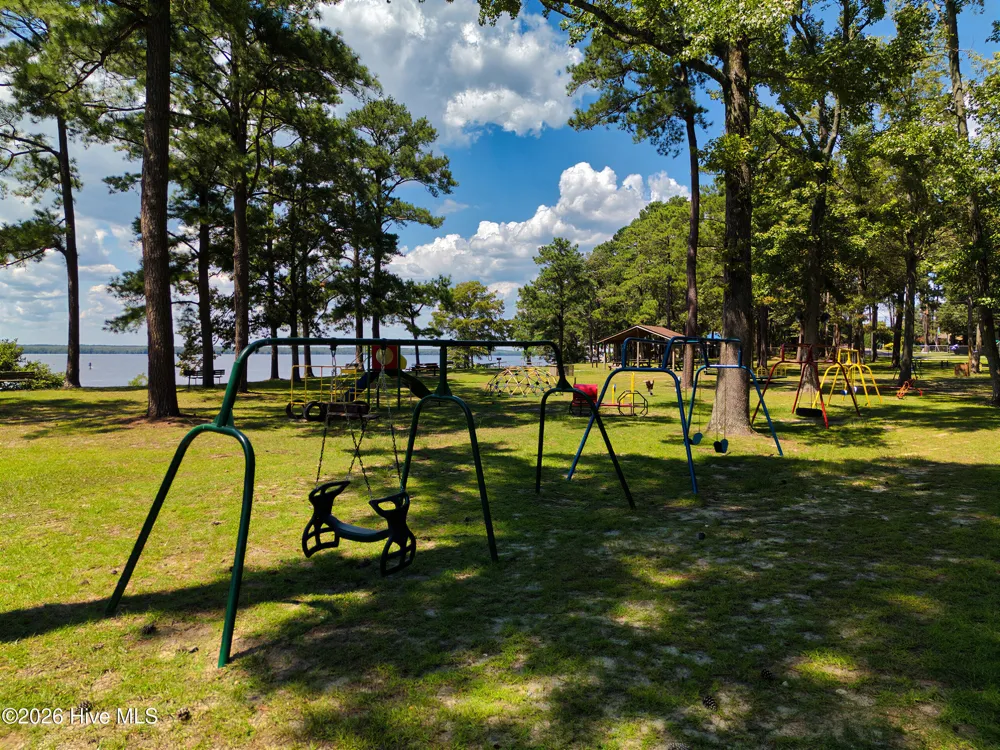 1202 Arrowhead Trail Edenton, NC 27932