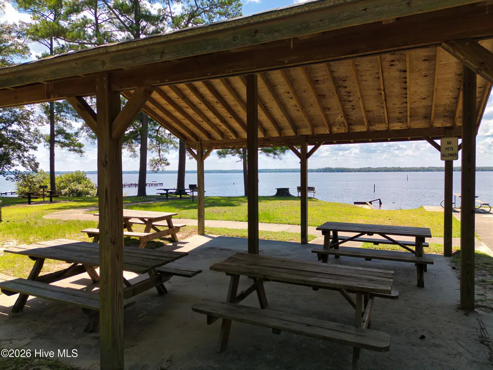 1202 Arrowhead Trail Edenton, NC 27932