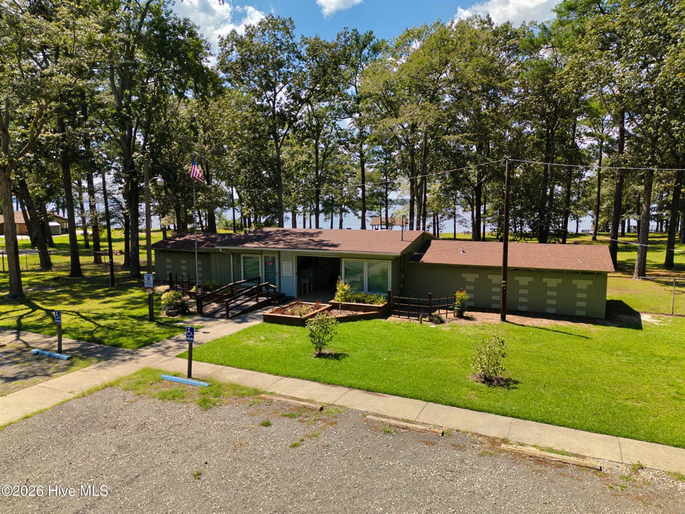 1202 Arrowhead Trail Edenton, NC 27932