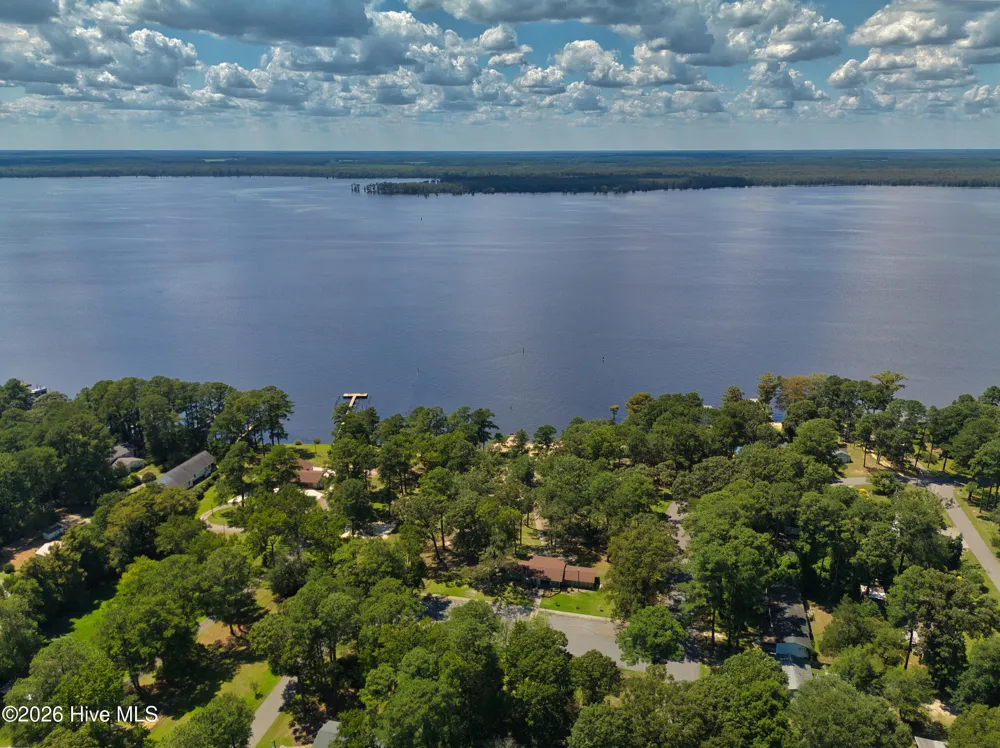 1202 Arrowhead Trail Edenton, NC 27932