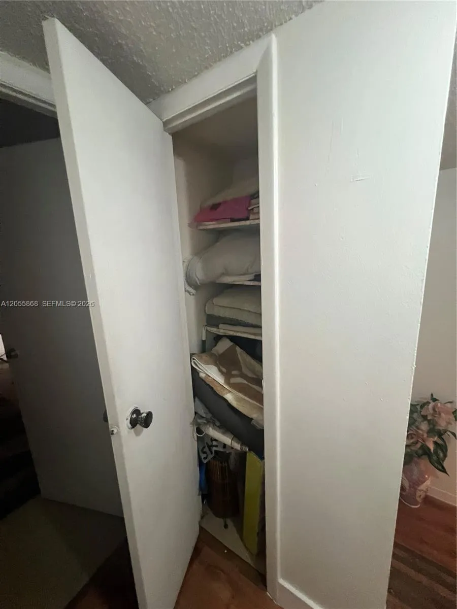 5950 NW 29th Pl #109 Sunrise, FL 33313