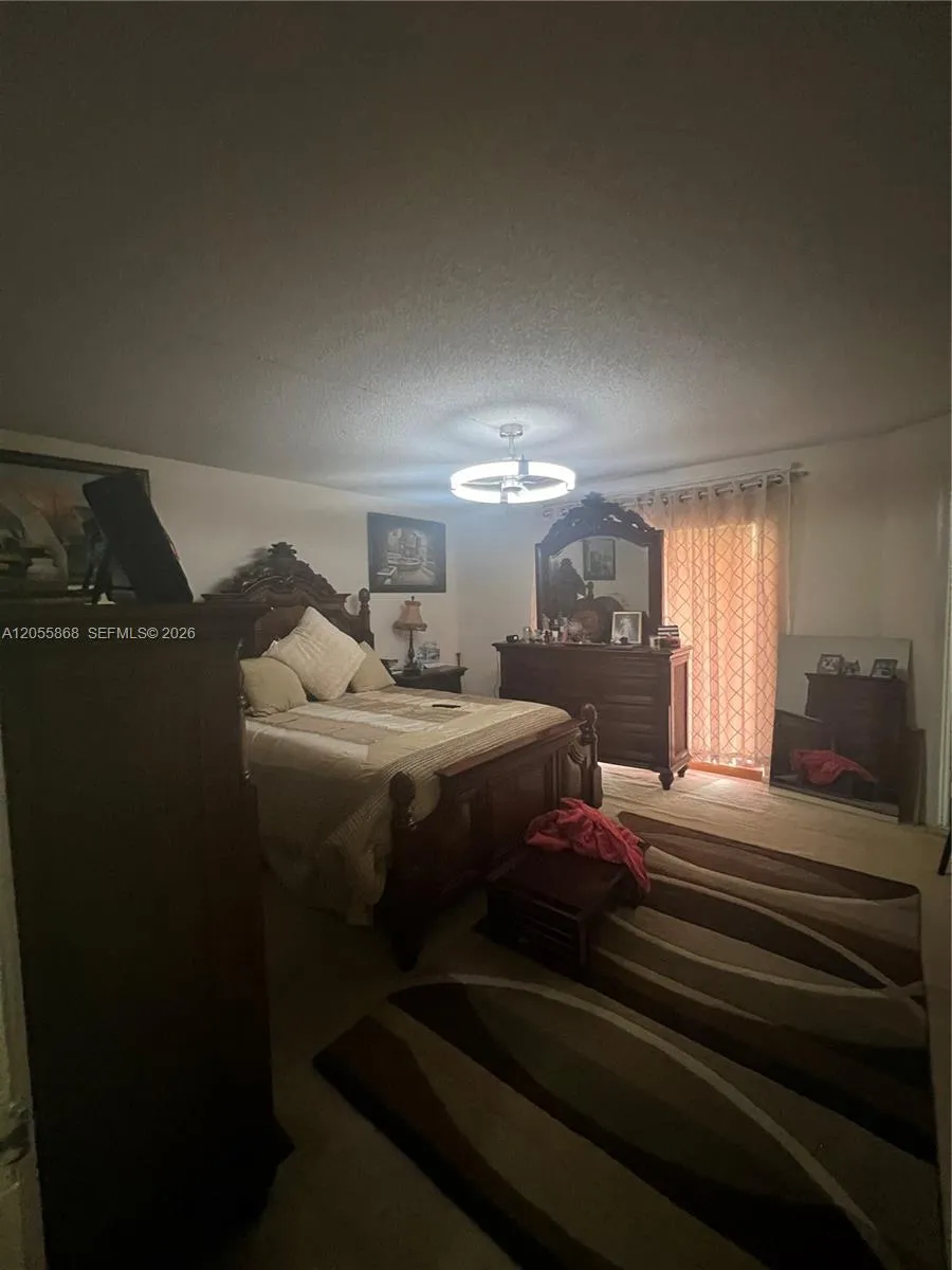 5950 NW 29th Pl #109 Sunrise, FL 33313