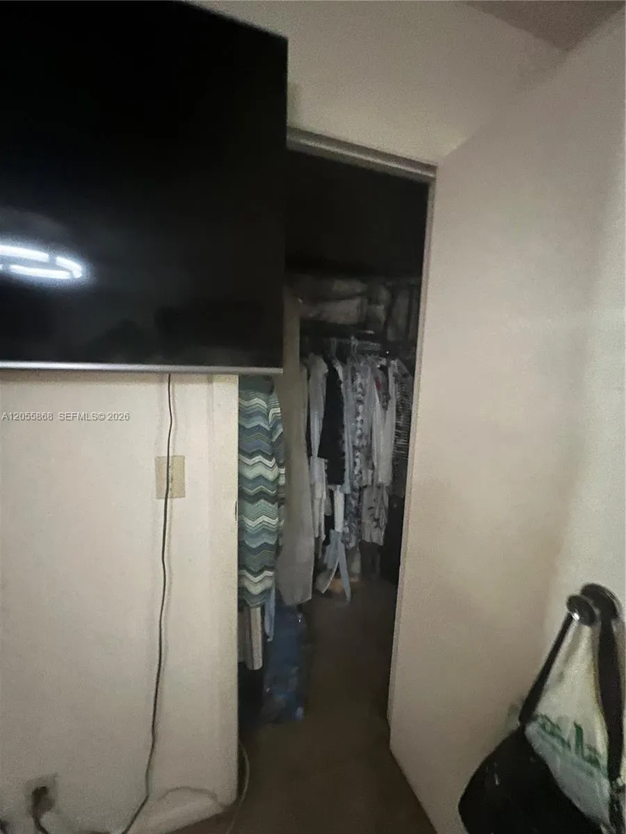 5950 NW 29th Pl #109 Sunrise, FL 33313