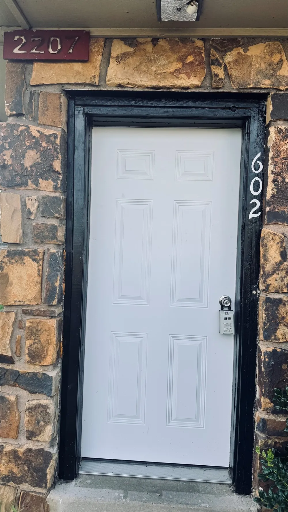 2207 E 66th Place #602 Tulsa, OK 74136