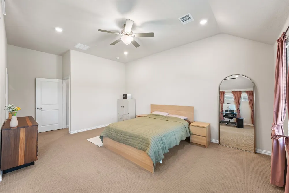 5628 Niagara The Colony, TX 75056