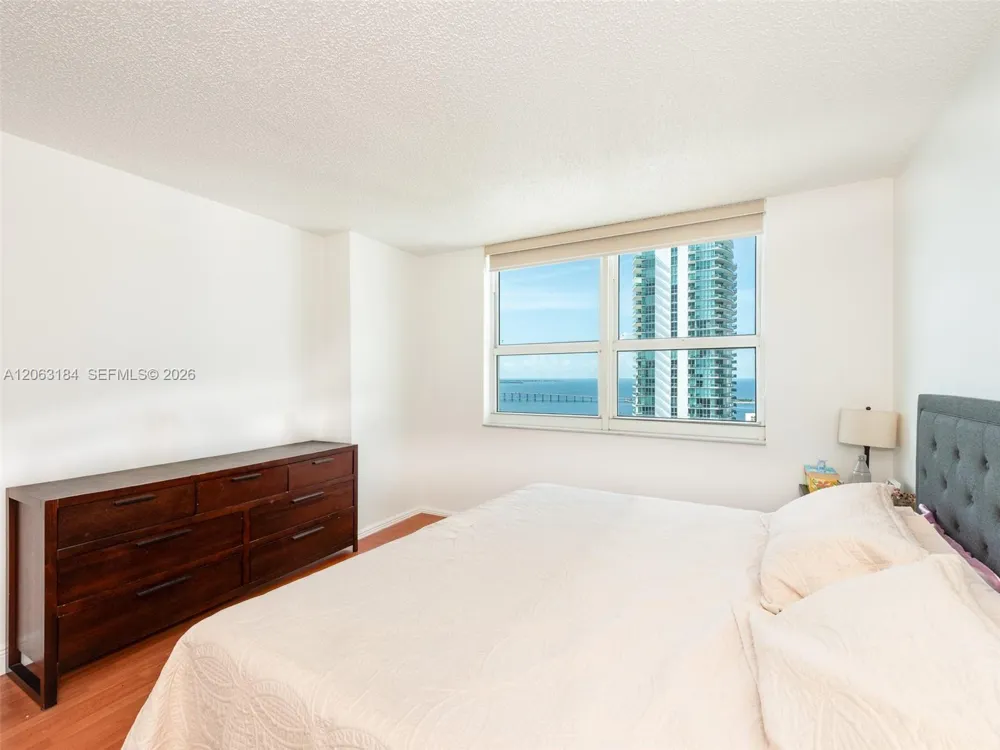 1155 Brickell Bay Dr #3403 Miami, FL 33131