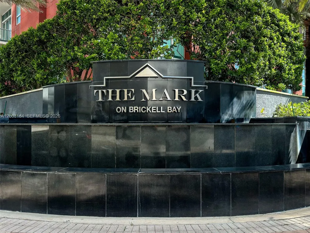1155 Brickell Bay Dr #3403 Miami, FL 33131