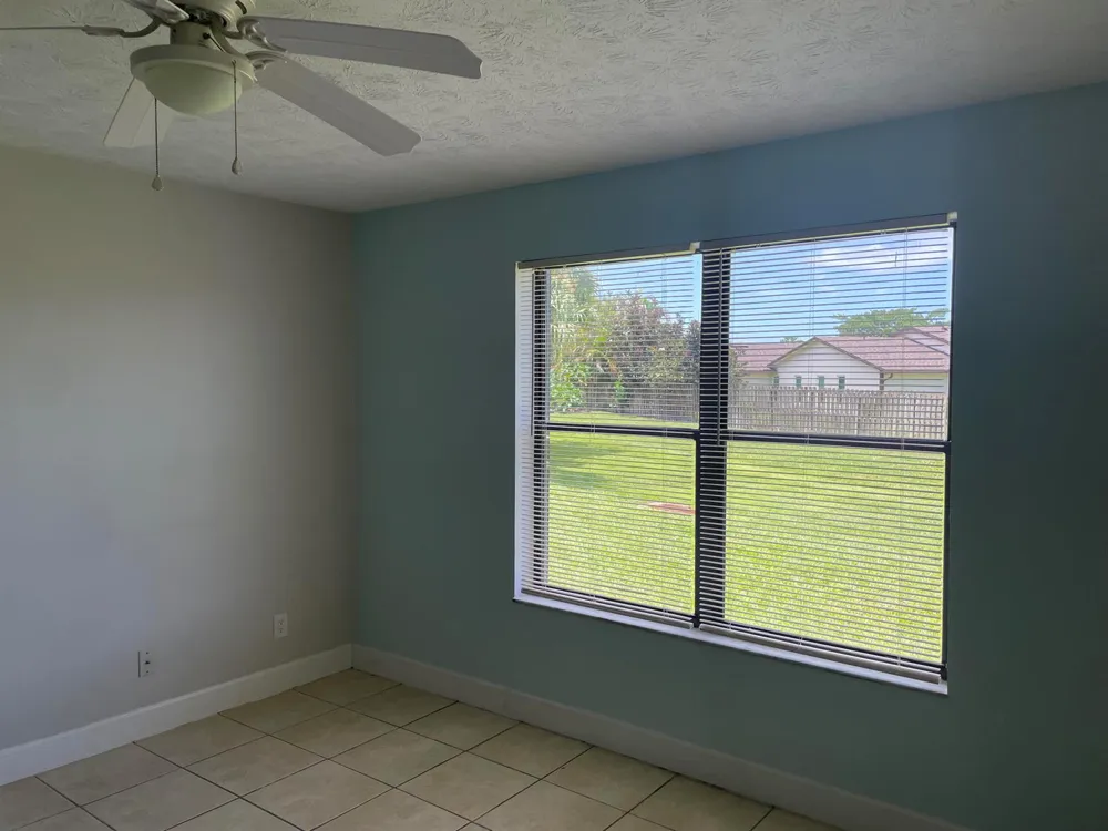 6537 SE FEDERAL HWY 102 Highway SE #102 Stuart, FL 34994