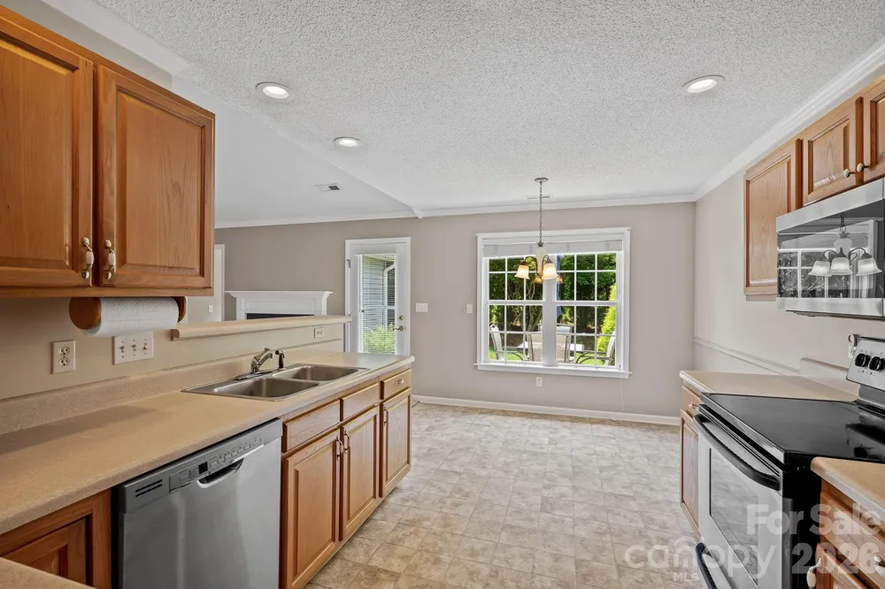 200 Planters Creek Road Fletcher, NC 28732