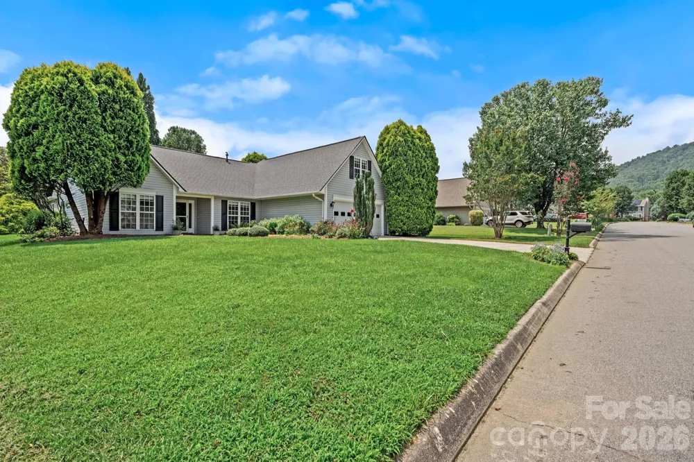 200 Planters Creek Road Fletcher, NC 28732