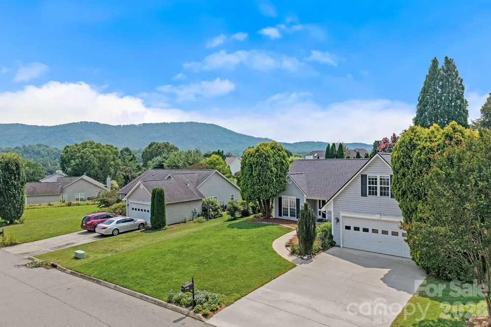 200 Planters Creek Road Fletcher, NC 28732
