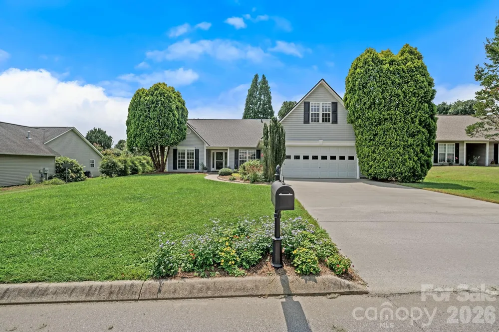 200 Planters Creek Road Fletcher, NC 28732