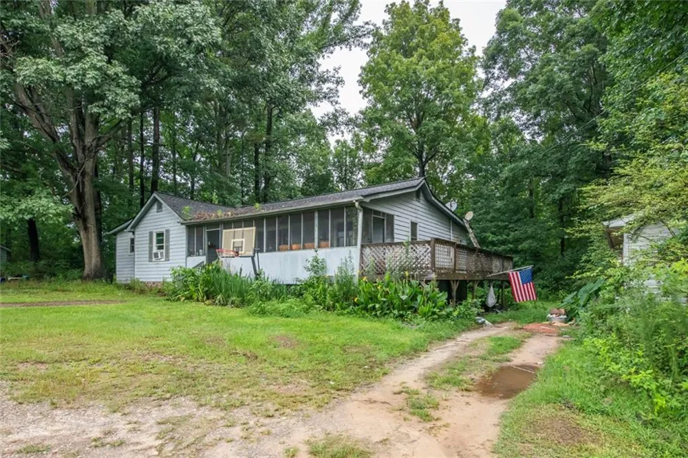 136 White Rose Lane Temple, GA 30179