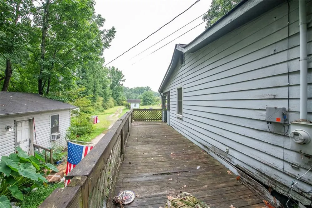 136 White Rose Lane Temple, GA 30179