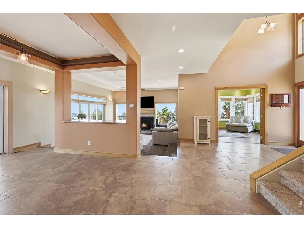 800 Divide View Drive Golden, CO 80403