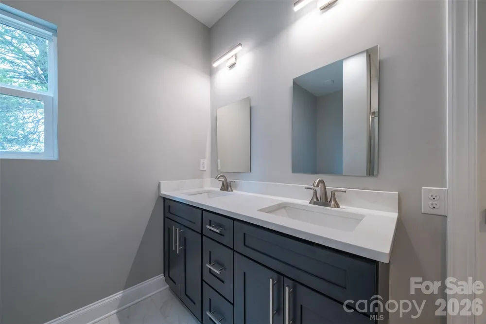 317 Old Airport Road #33 Statesville, NC 28677