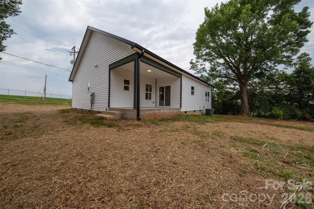 317 Old Airport Road #33 Statesville, NC 28677