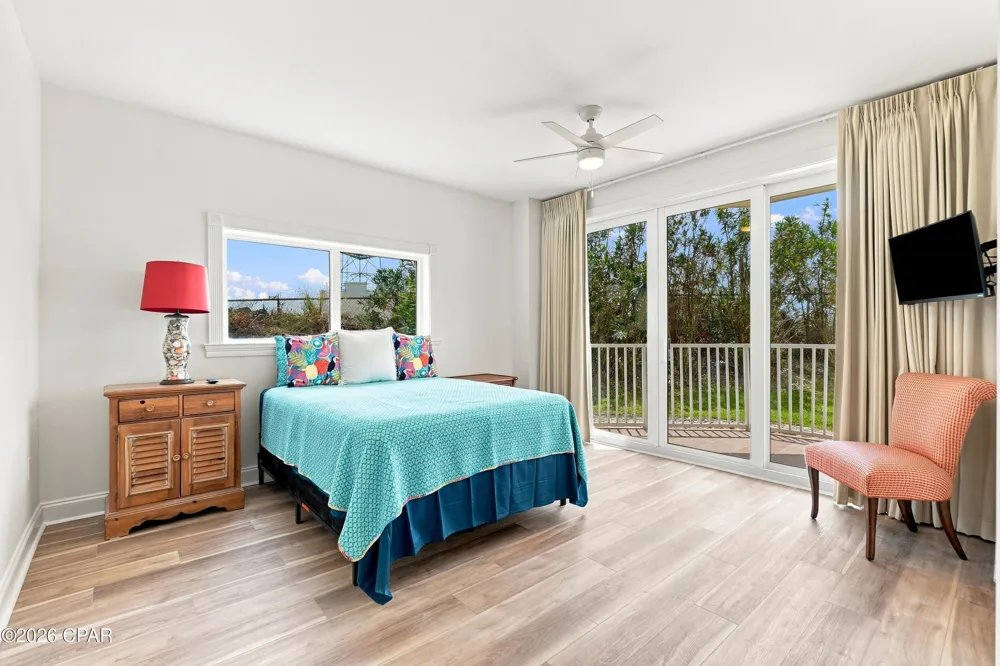 4421 Thomas Drive #101 Panama City, FL 32408