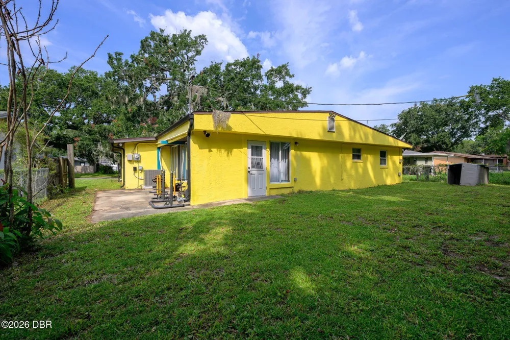 1003 Cherokee Ranch Road Holly Hill, FL 32117