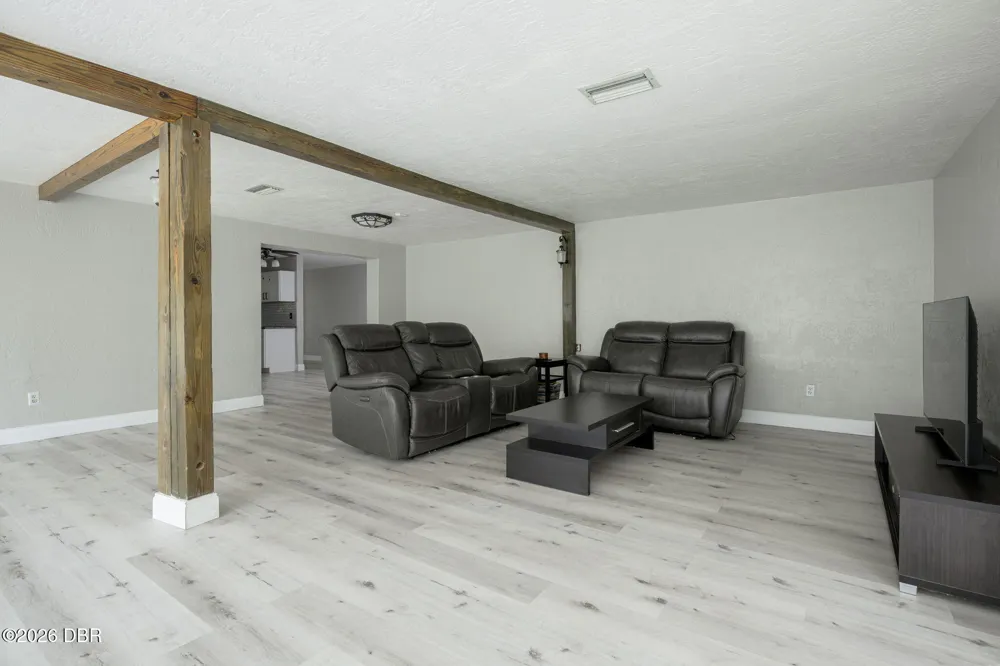 1003 Cherokee Ranch Road Holly Hill, FL 32117