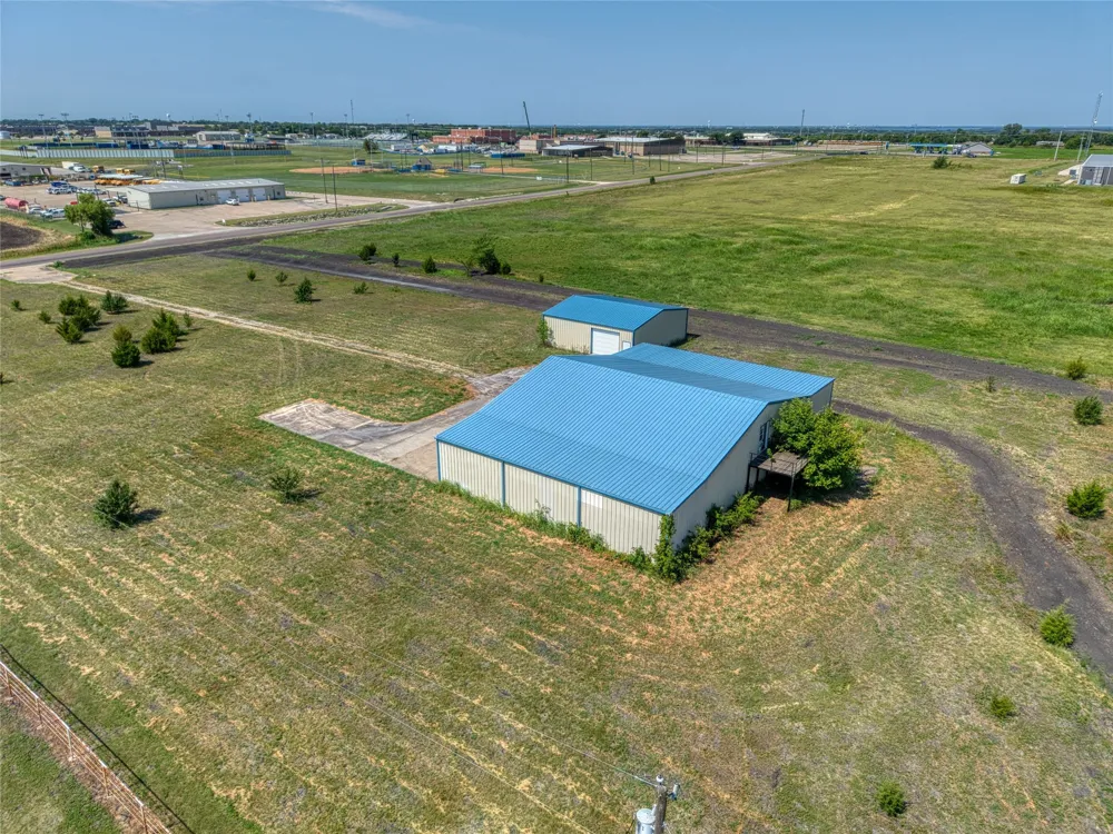 2944 CR-596 Nevada, TX 75173