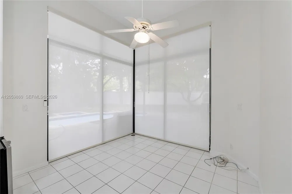 2449 NW 64th St Boca Raton, FL 33496