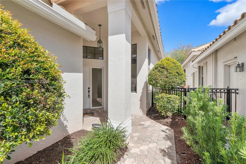 2449 NW 64th St Boca Raton, FL 33496