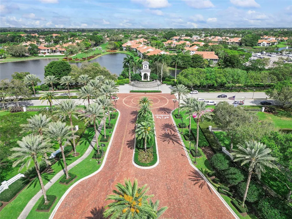 2449 NW 64th St Boca Raton, FL 33496