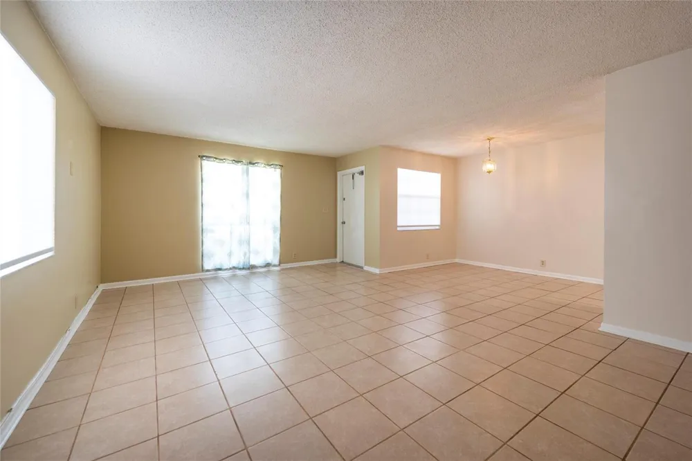 930 Mandarin Isle Fort Lauderdale, FL 33315