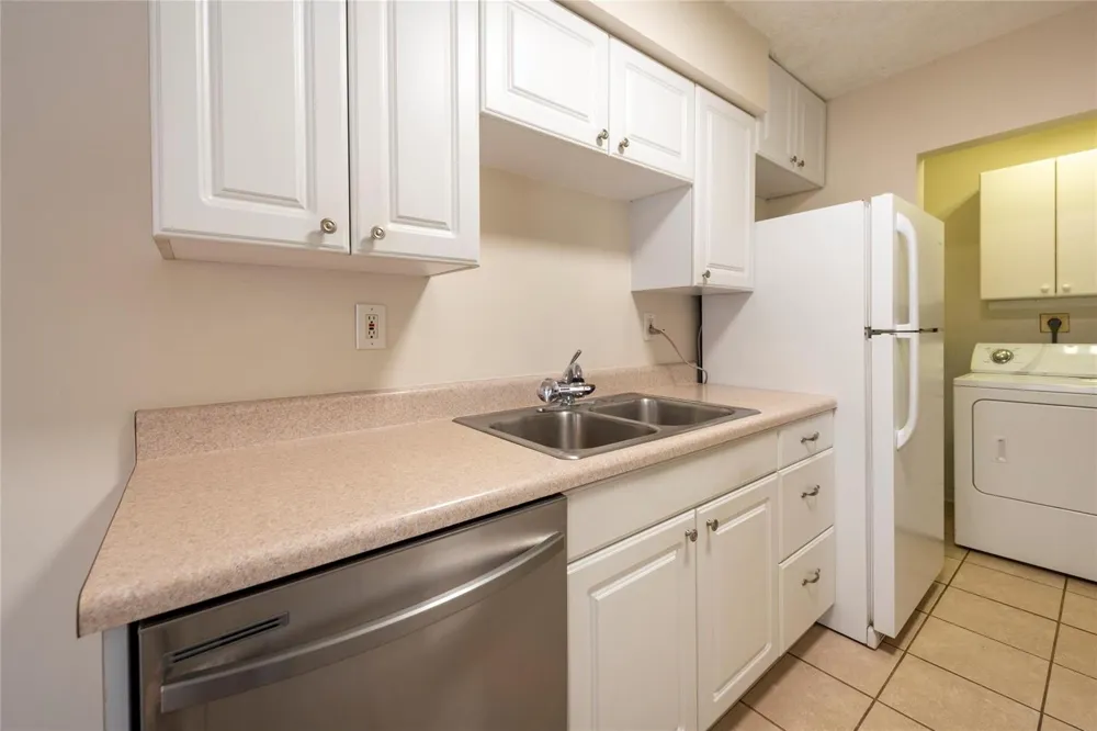 930 Mandarin Isle Fort Lauderdale, FL 33315