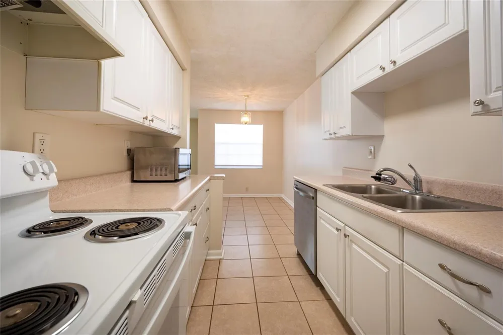 930 Mandarin Isle Fort Lauderdale, FL 33315