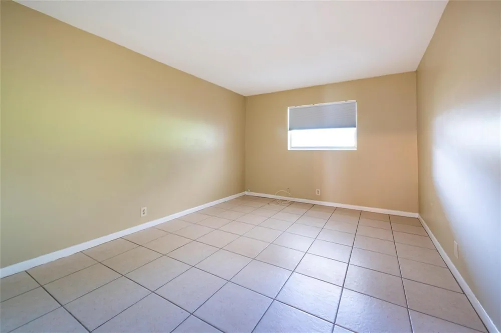 930 Mandarin Isle Fort Lauderdale, FL 33315