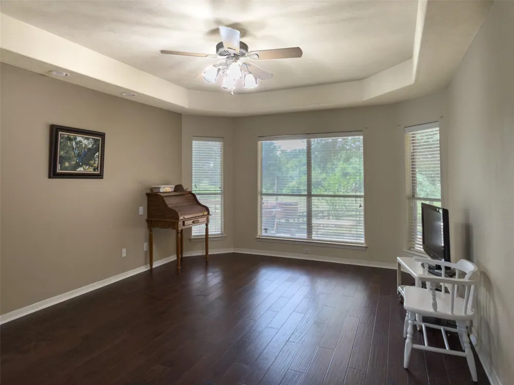 211 Brazos Hill Lane Sealy, TX 77474