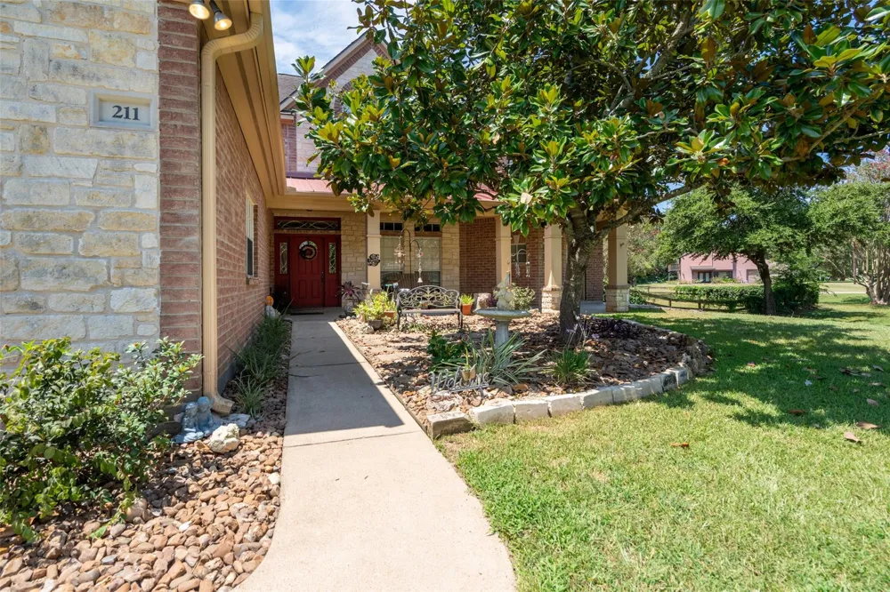 211 Brazos Hill Lane Sealy, TX 77474