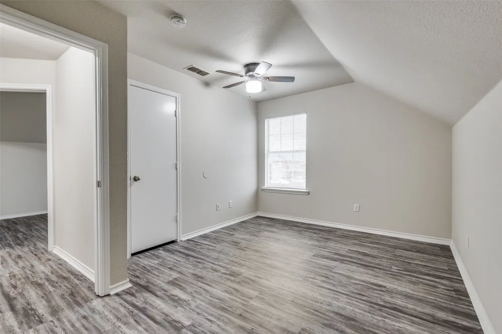 321 Queens Court S #B Mansfield, TX 76063