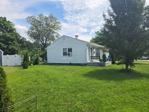 21 ROCKLAND TERRACE
