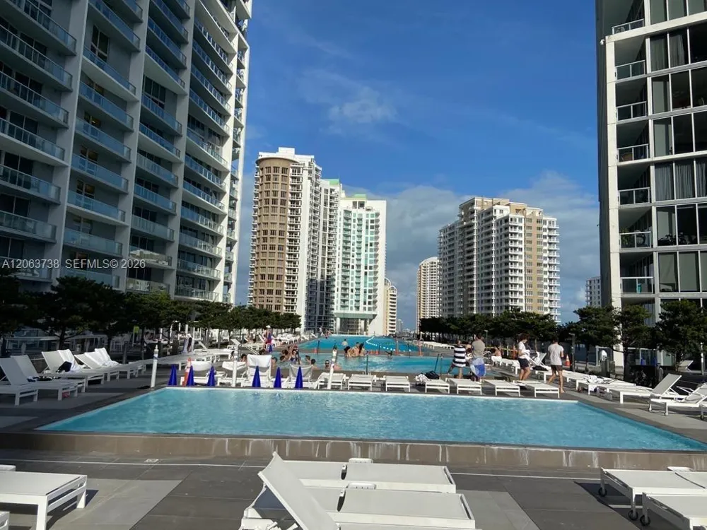 495 Brickell Ave #703 Miami, FL 33131