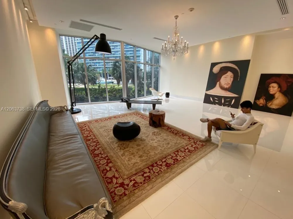 495 Brickell Ave #703 Miami, FL 33131