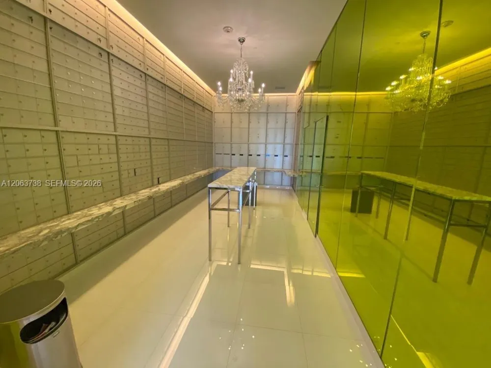 495 Brickell Ave #703 Miami, FL 33131