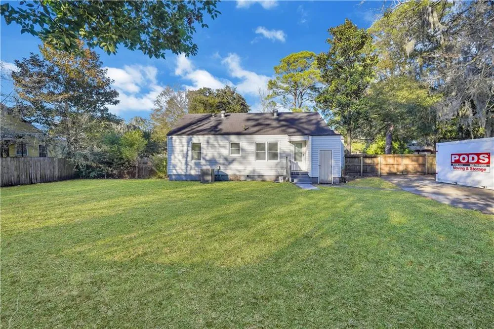 2205 Texas Avenue Savannah, GA 31404
