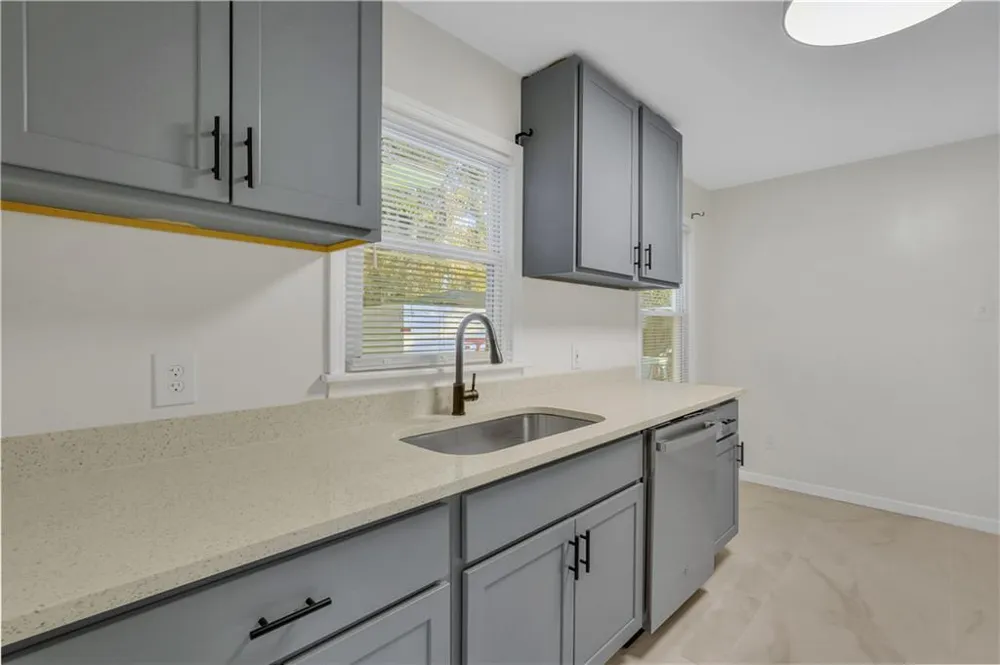 2205 Texas Avenue Savannah, GA 31404