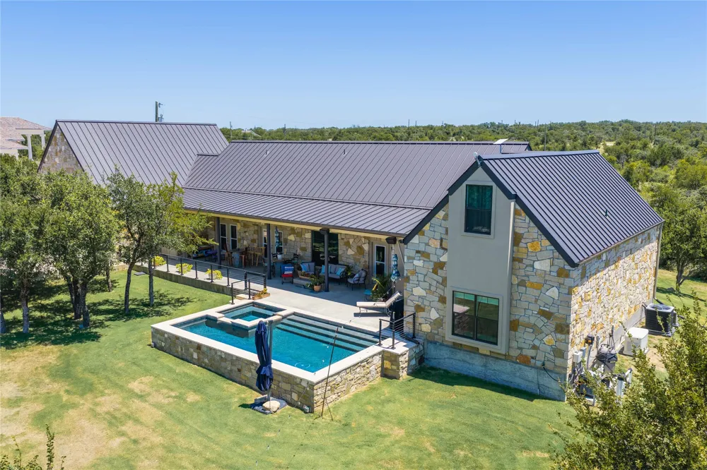 1005 Deepwater Road Brownwood, TX 76801