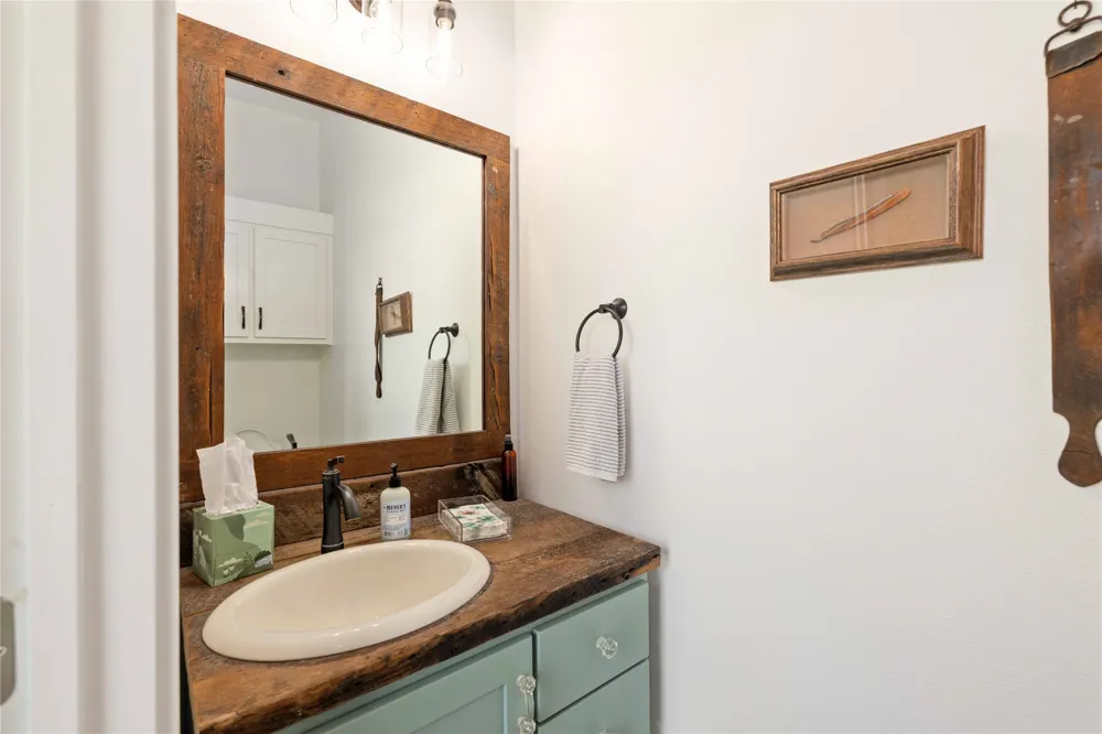 1005 Deepwater Road Brownwood, TX 76801
