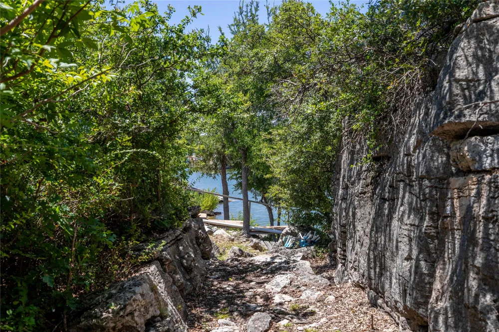 1005 Deepwater Road Brownwood, TX 76801