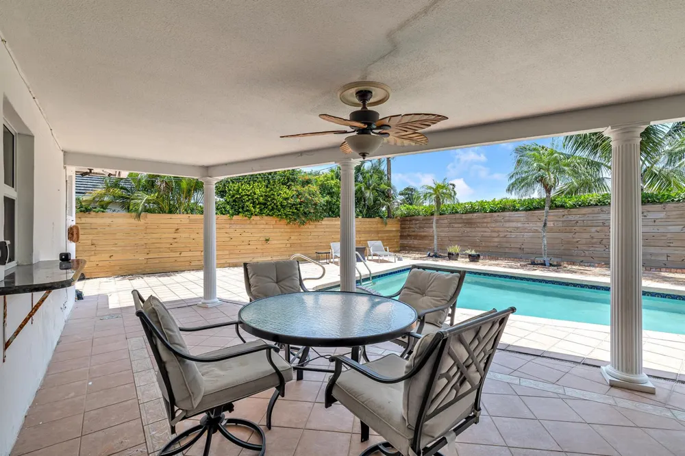 4220 NE 26TH AVENUE Lighthouse Point, FL 33064