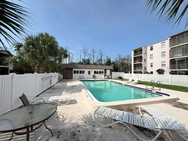 5521 BAY BOULEVARD #101 Port Richey, FL 34668