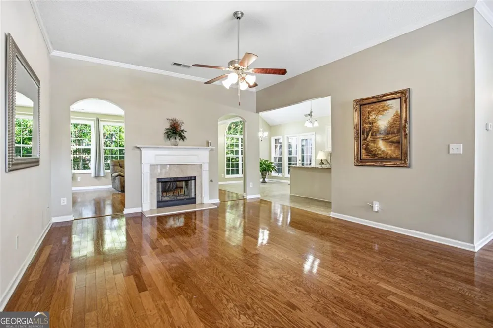 100 Avondale CIR Newnan, GA 30265
