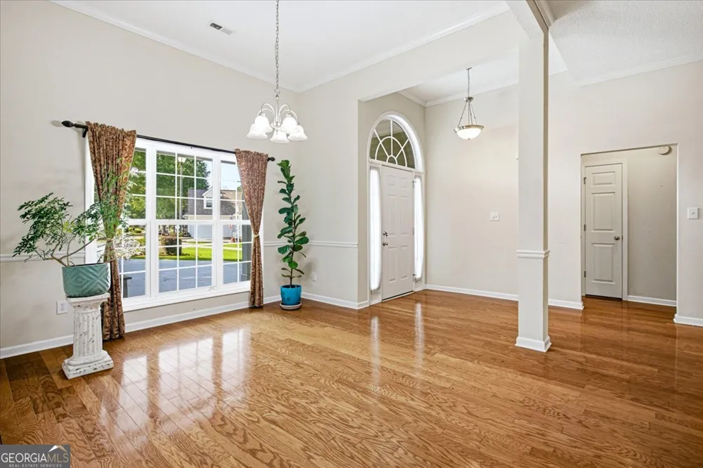 100 Avondale CIR Newnan, GA 30265