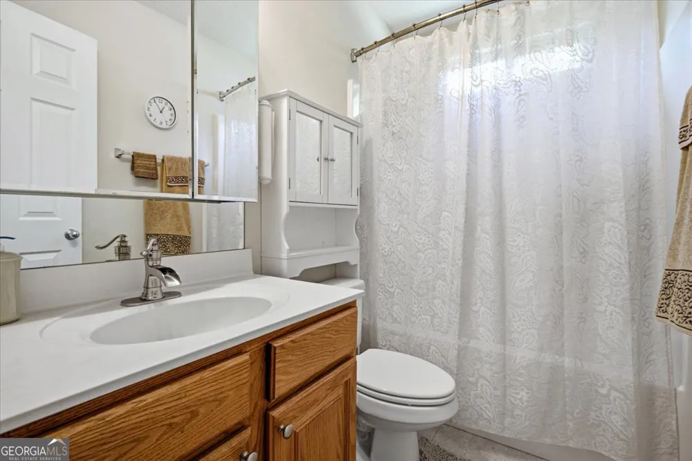 100 Avondale CIR Newnan, GA 30265