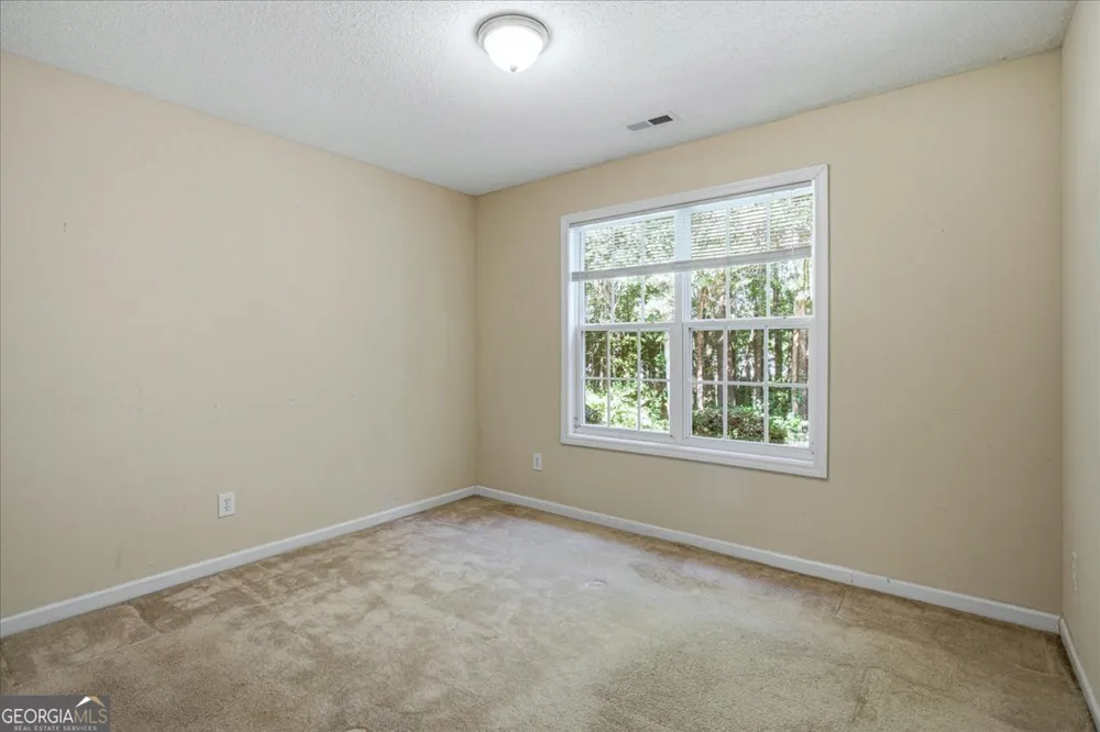 100 Avondale CIR Newnan, GA 30265